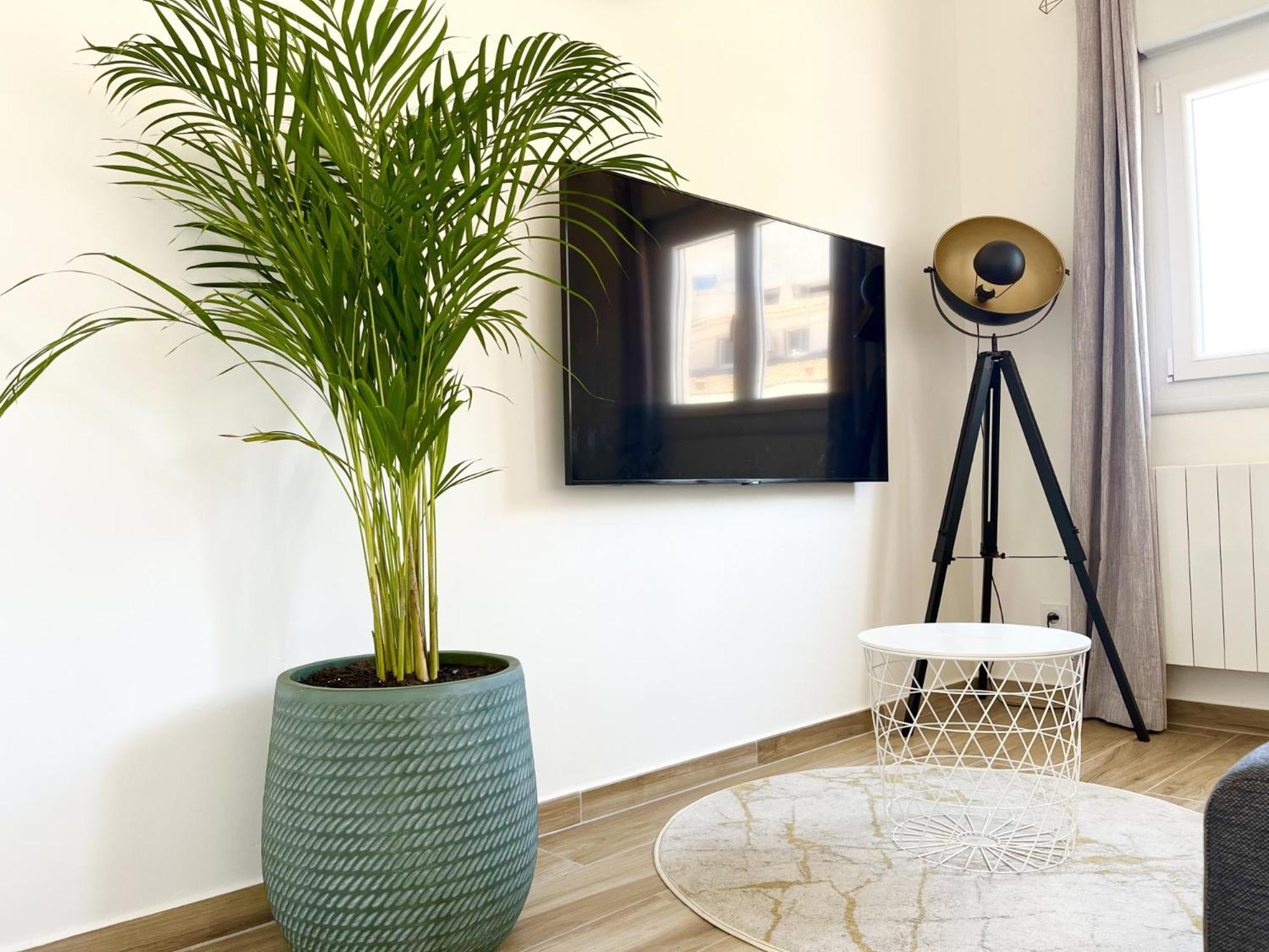 Duplex Centre Ville - 50M De La Plage - Clim - Garage - Netflix Le Grau-du-Roi Quarto foto